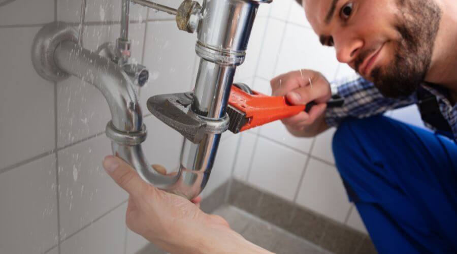 Professional same day plumber services in Winslow, IN